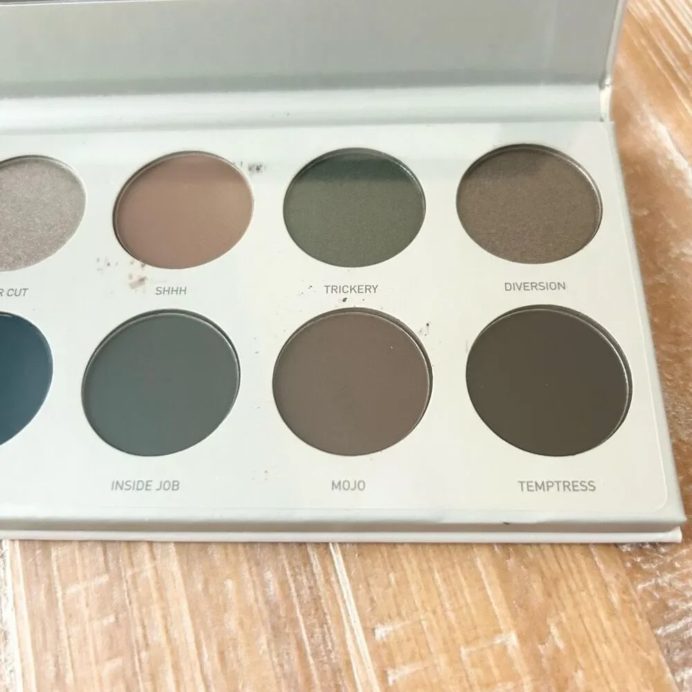 NEW Morphe Jacklyn Hill Dark Magic Eyeshadow Pallet 10 colors